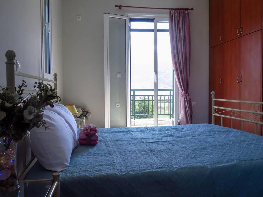 Villa Rania: Ευάερη Βίλα Με Θέα Τη Θάλασσα Lixouri Exterior foto
