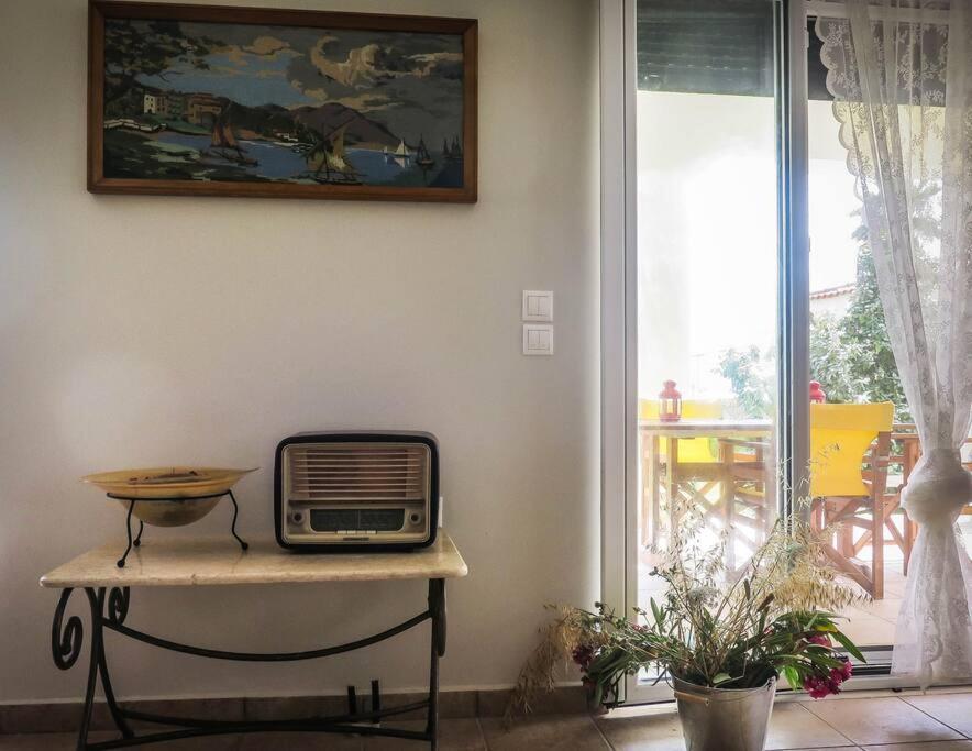 Villa Rania: Ευάερη Βίλα Με Θέα Τη Θάλασσα Lixouri Exterior foto